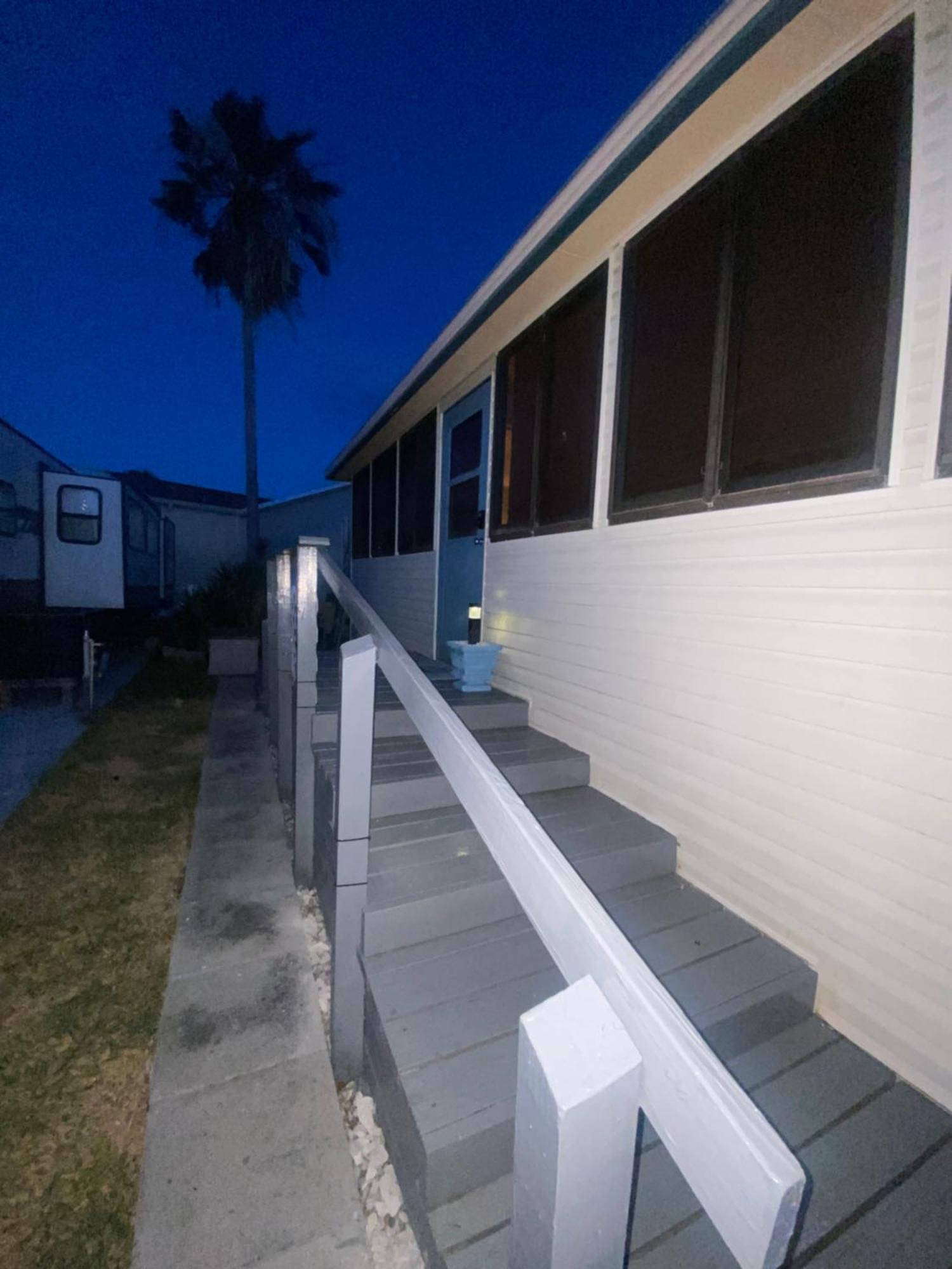Ocean Star 533 Nettles Blvd Villa Jensen Beach Exterior photo